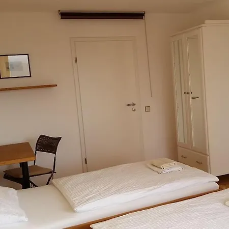 Vakantiehuis With 2 Bedrooms *