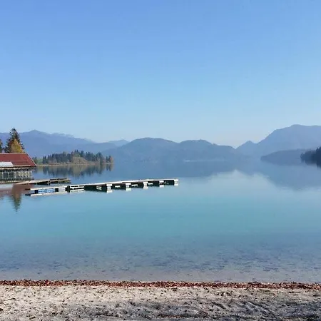 Vakantiehuis With 2 Bedrooms *