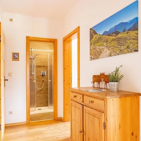 With 2 Bedrooms בית נופש *