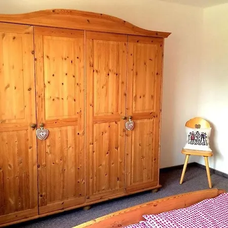With 2 Bedrooms בית נופש *