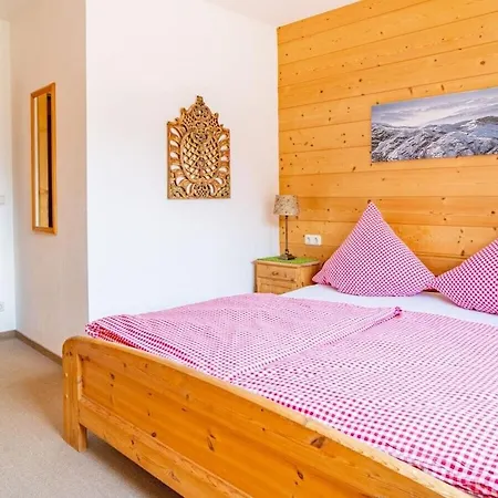 בית נופש With 2 Bedrooms *